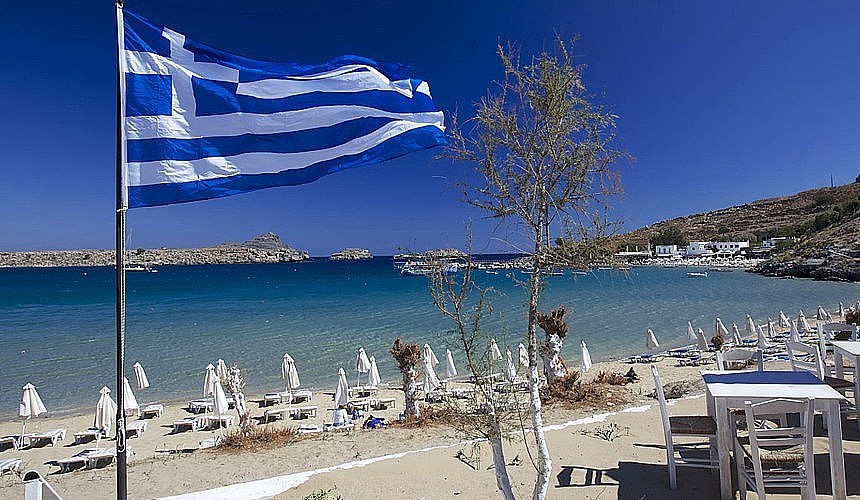 Греция перестала быть дружественной страной для российских туристов
