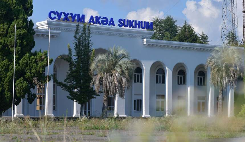 Россия и Абхазия готовятся возобновить авиасообщение