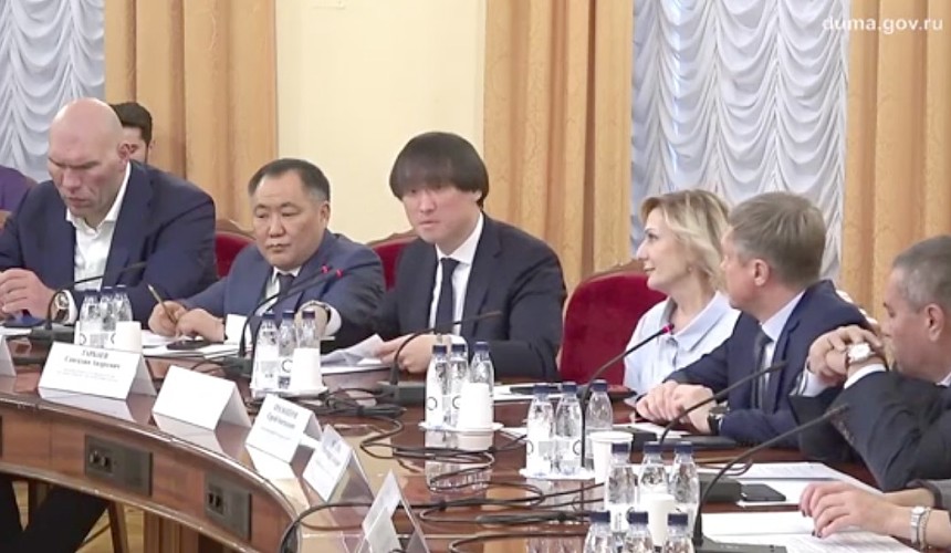 Депутаты Госдумы обсудили итоги туристического сезона – 2022 без Ростуризма