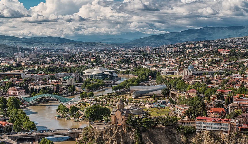 Рейсы из Москвы в Тбилиси начнет выполнять Georgian Airways
