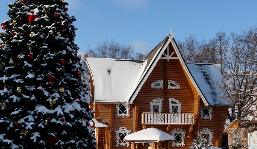 Терем Снегурочки в Костроме: вместо 25 человек на экскурсии набирают по 50